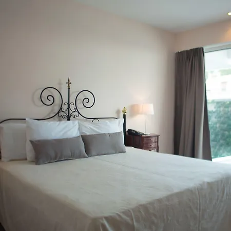 Hotel Kriopigi 4*
