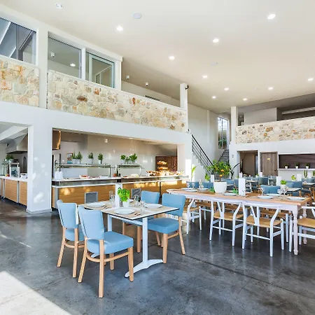 Hotel Kriopigi 4*