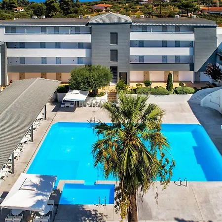 Kriopigi Beach Hotel  Κρυοπηγή