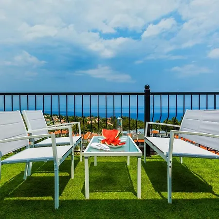 Hotel Kriopigi 4*