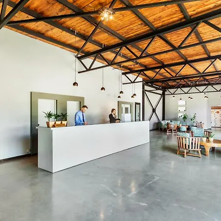 Hotel Kriopigi فندق 4*