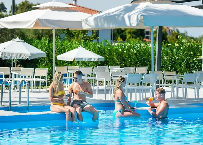Hotel Kriopigi 4* קריופיגי