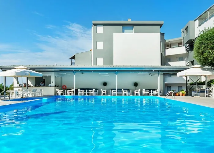 Hotel Kriopigi 4* קריופיגי